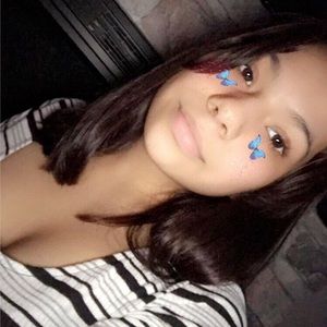 Meet your Posher, Hannah